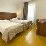 Romandre Hotel