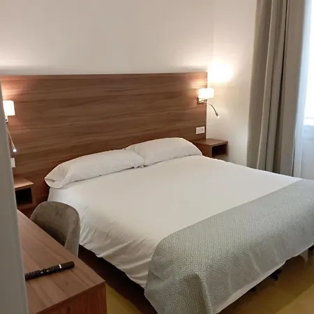 Hotel Romandre 3*